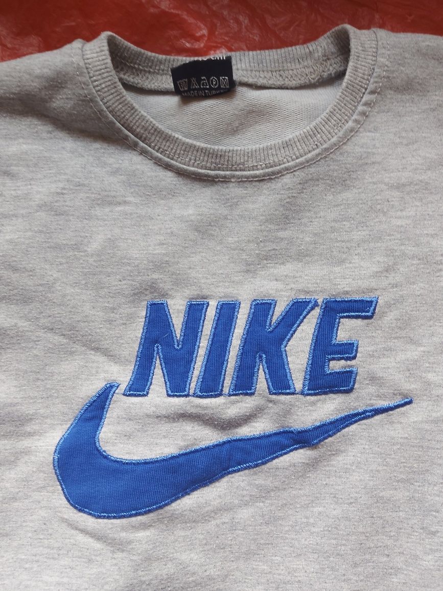 Bluza dziecięca rozmiar 140/146 firma Nike