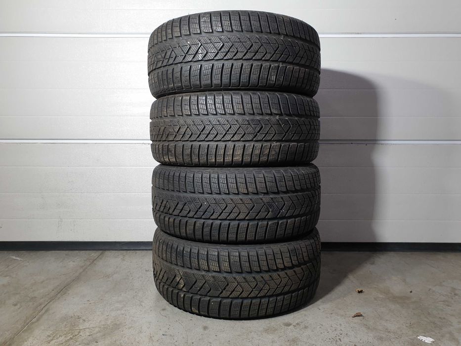 4szt. 235/35/19 91V Pirelli Winter Sottozero 3 6mm 2023r [ 11641 ]