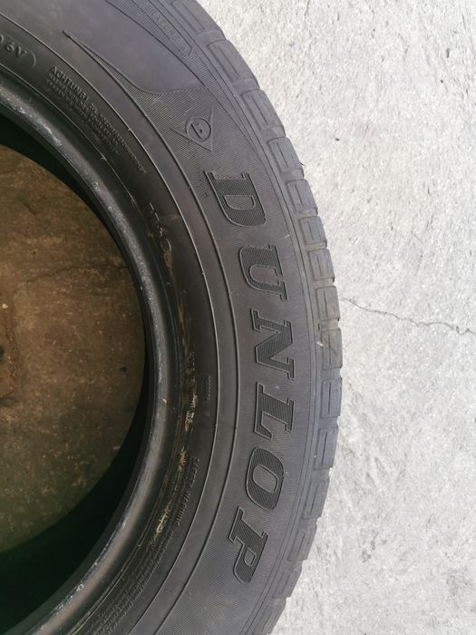 Komplet opon 255/60R17 106V Dunlop Grandtrak Touring A/S z 2017rok