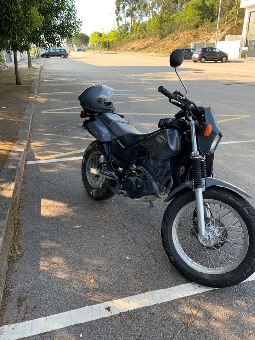 Mota Yamaha TW 125