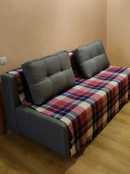 Здам однокімнатну квартиру в Броварах район Грушевського.