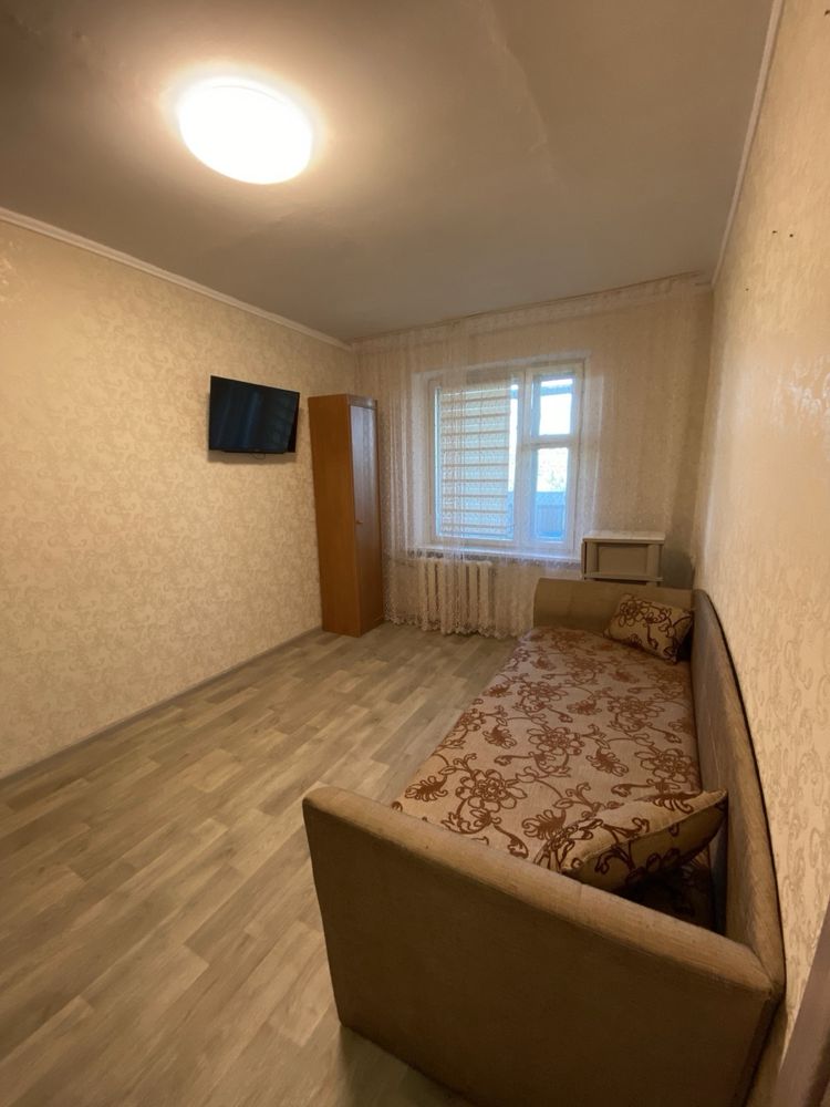 Продаж 2 кім квартири район 12 го кварталу Д.Нечая