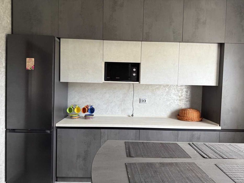 Пропонуємо новий просторий будинок у мальовничій Східниці Гори Карпати