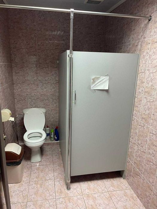 Продається 5-поверховий офісний центр з ремонтом у Вінниці