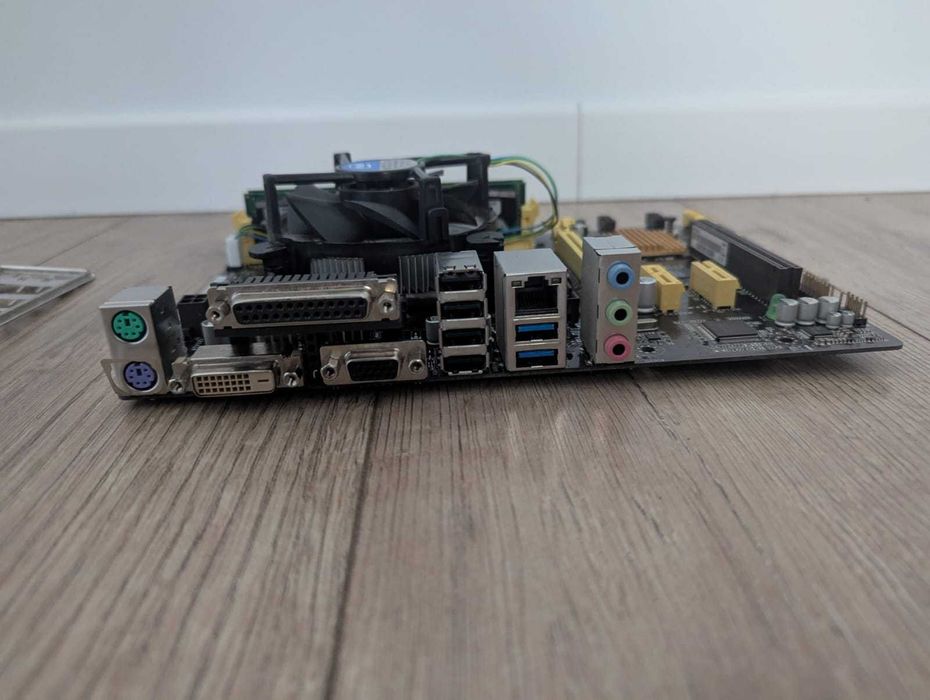 Zestaw Asus H81M-C i5 4670 8GB Chłodzenie