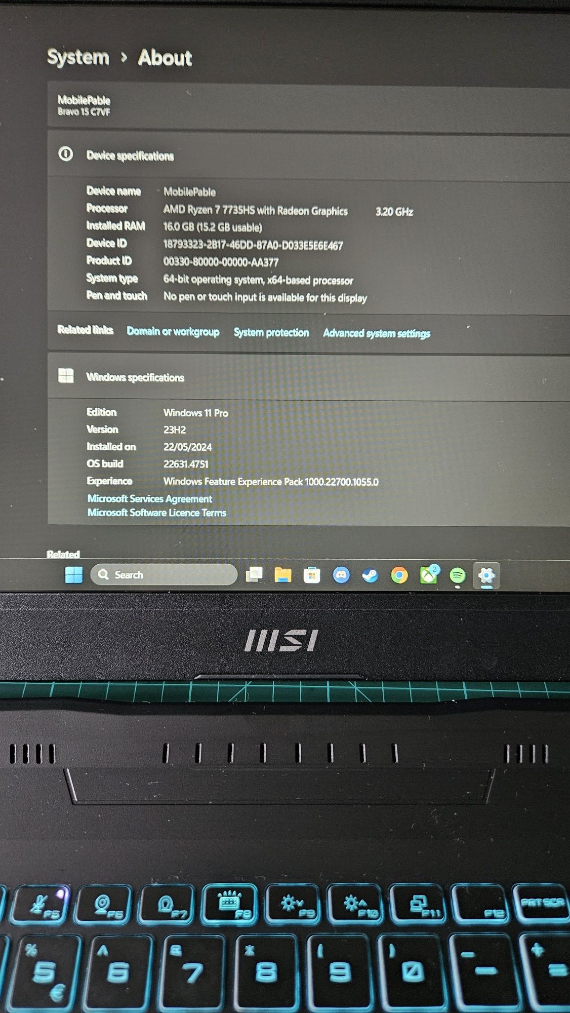 Laptop MSI Bravo 15 C7VF-249XPL z Win11 Pro