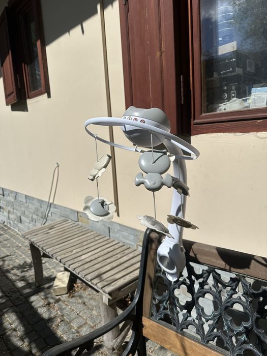 Музыкальный мобиль Infantino 3 в 1 с проектором