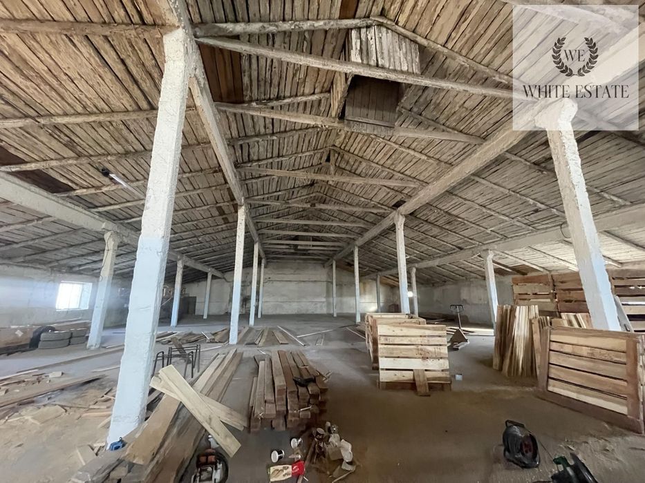 Продаж складського приміщення