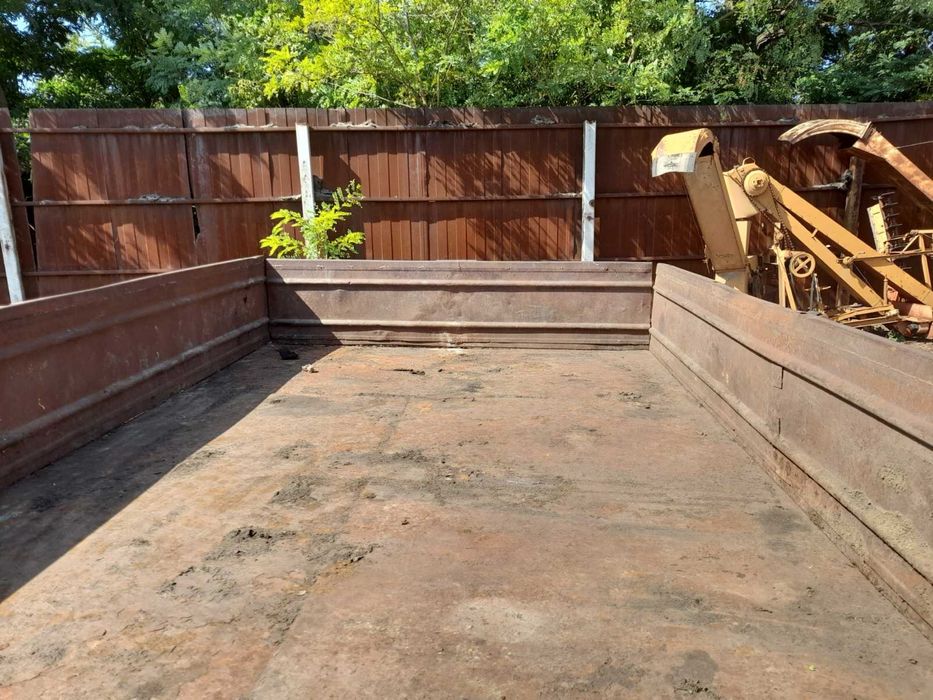 Прицеп 2ПТС-4 продам