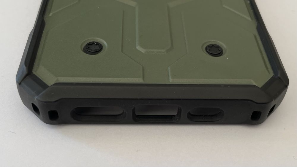 Etui UAG Pathfinder iPhone 13 MagSafe zielony / oliwkowy
