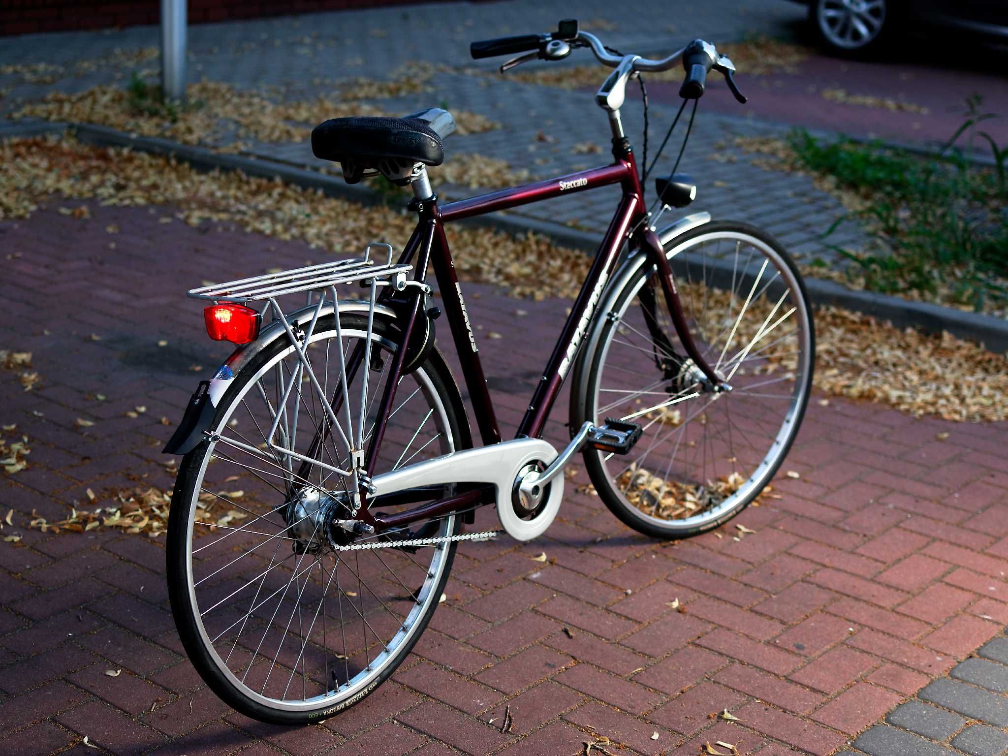 Batavus Staccato - rower miejski, męski, duży, L, koło 28", Nexus 7