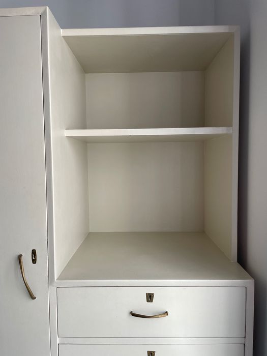 Móvel Roupeiro Vintage