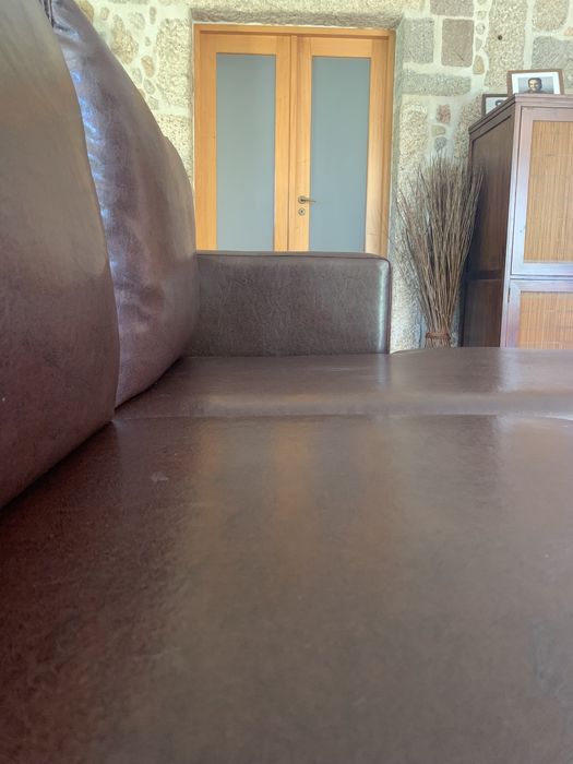 Sofa em pele novo