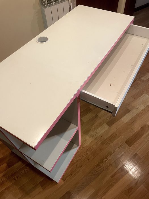 Secretaria com arrumação