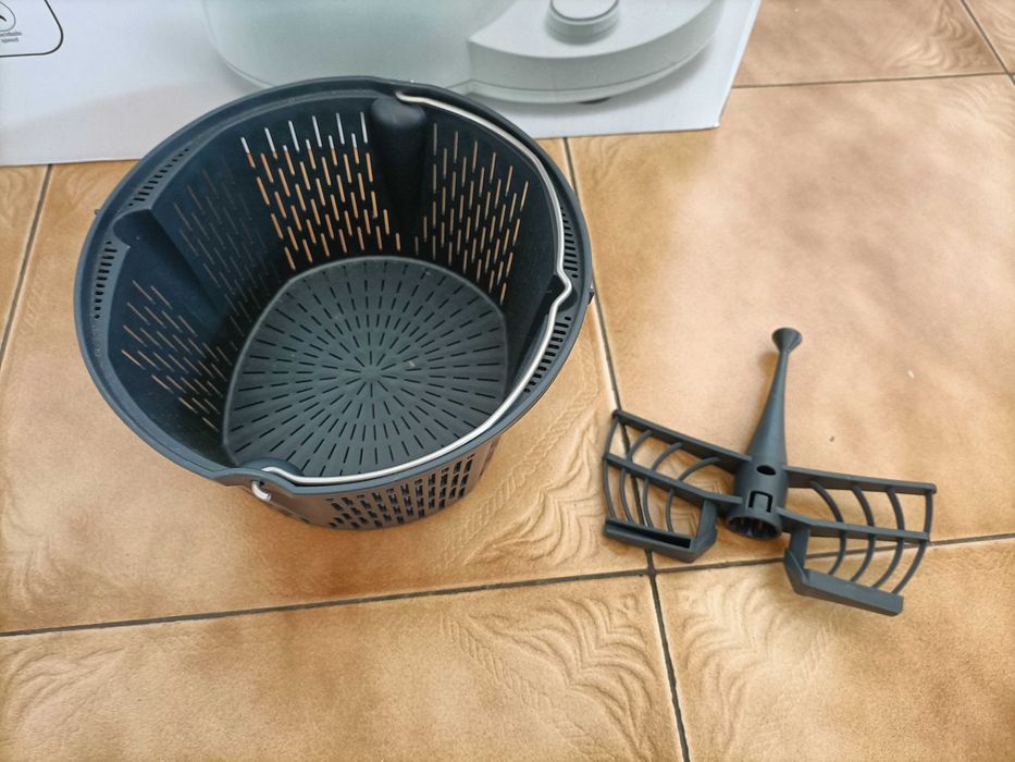 Robô de cozinha YÄMMI 2 XL white com vários utensílios