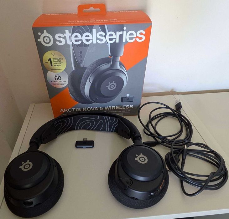 Headset Steelseries Arctis Nova 5 Wireless/Bluetooth Preto