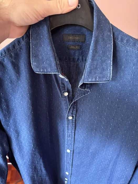Camisa azul Decenio
