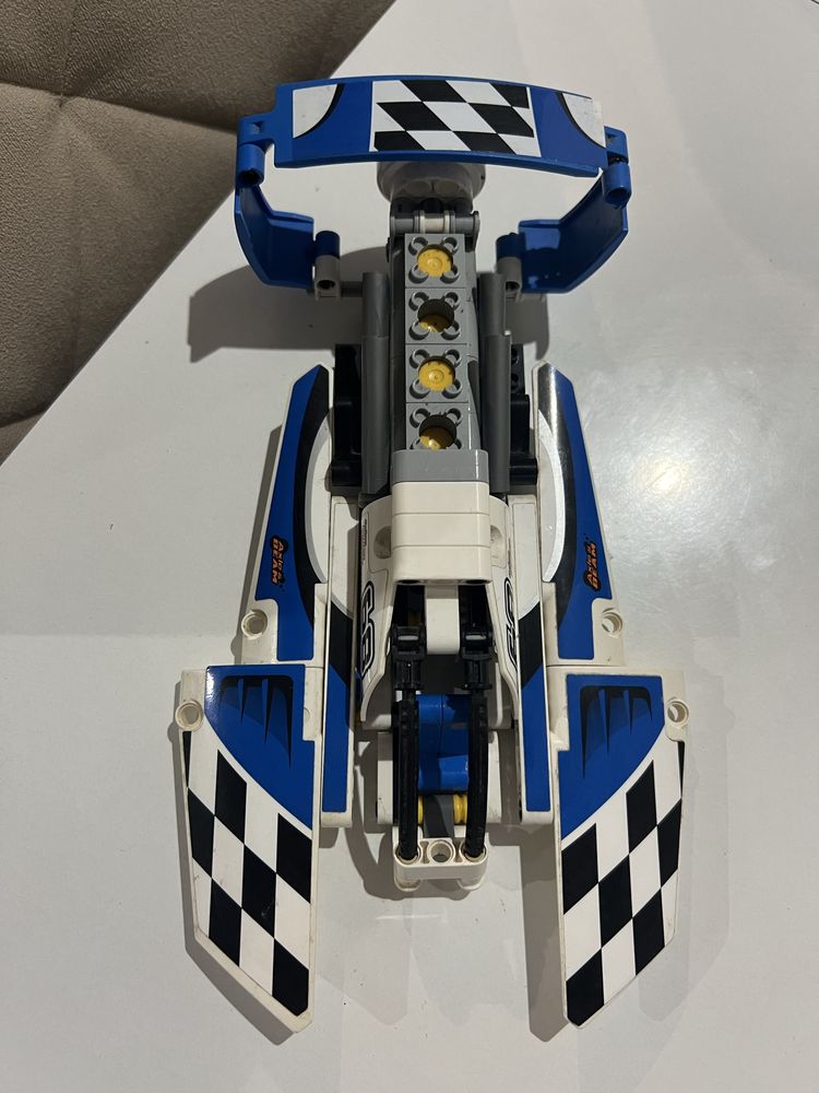 Lego technic 42045 wodny scigacz