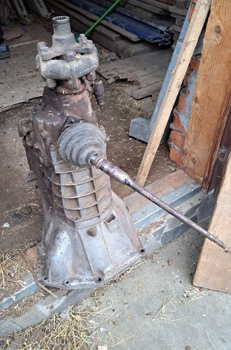 Задній міст, КПП та колеса для ВАЗ-21011 "Жигули"