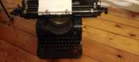 Piękna stara maszyna do pisania około 1930