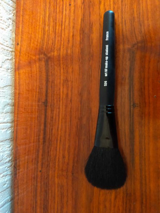 Новые Кисти для макияжа, тона, пудры, хайлайтера. Цены разные