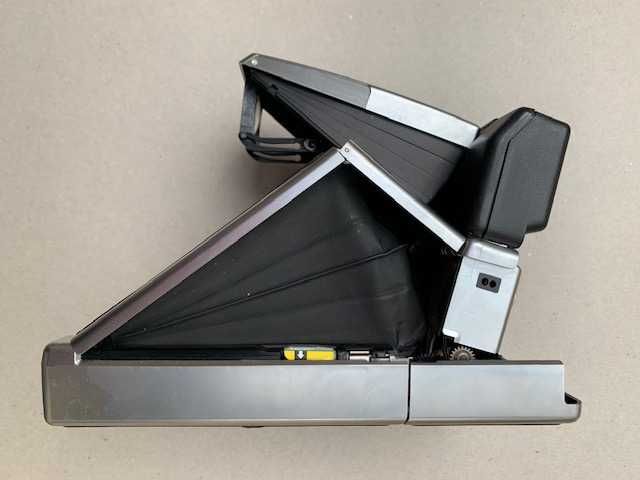 Polaroid SX-70 Land Camera OneStep Sonar