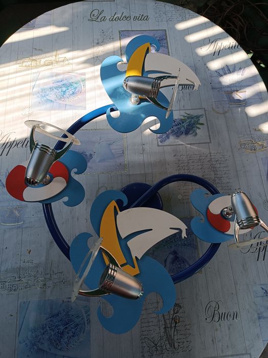 Люстра в дитячу для хлопчика