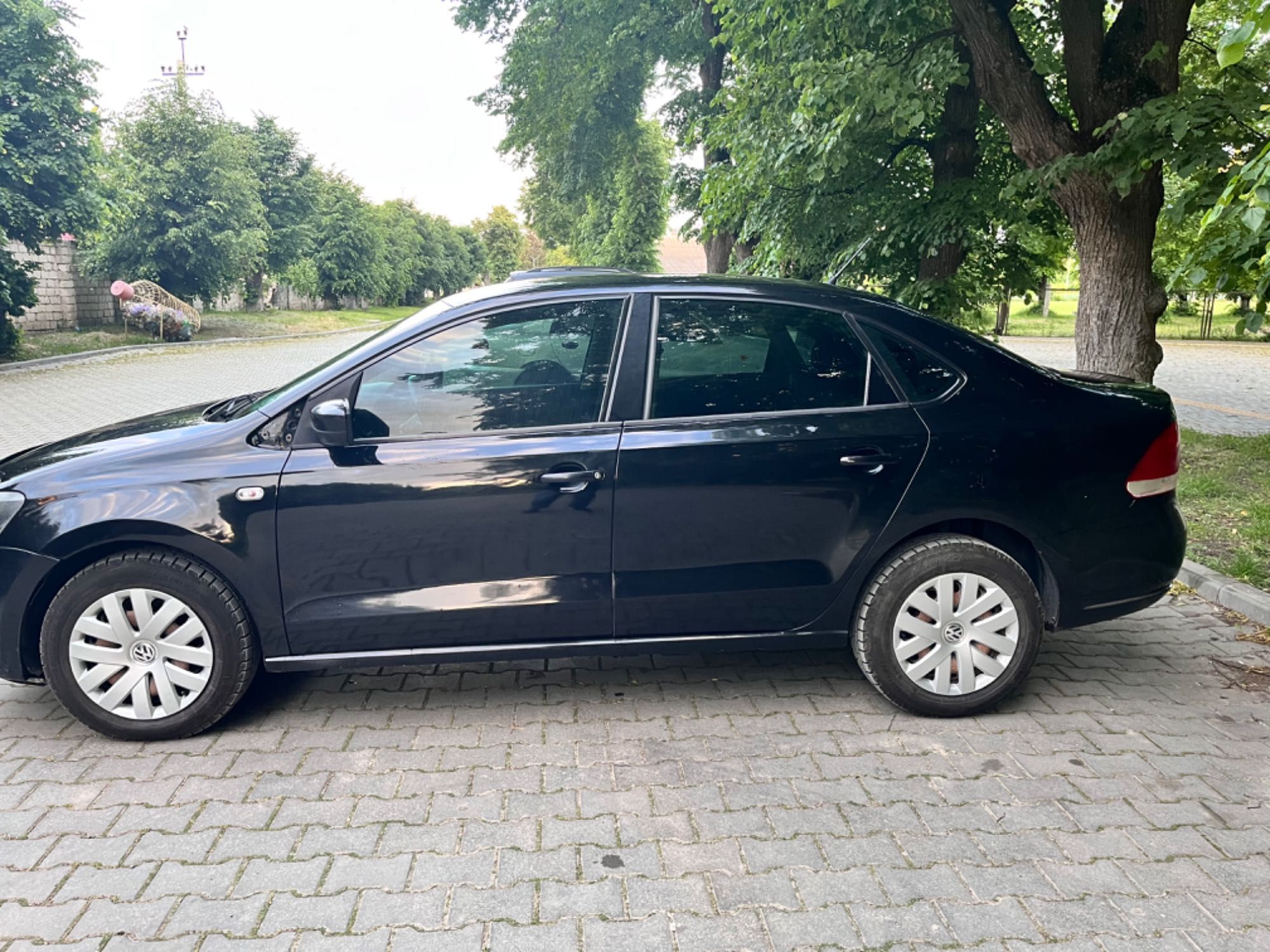 Автомобіль Volkswagen Polo