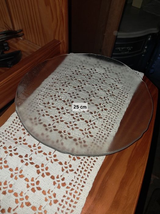 Prato grande em vidro