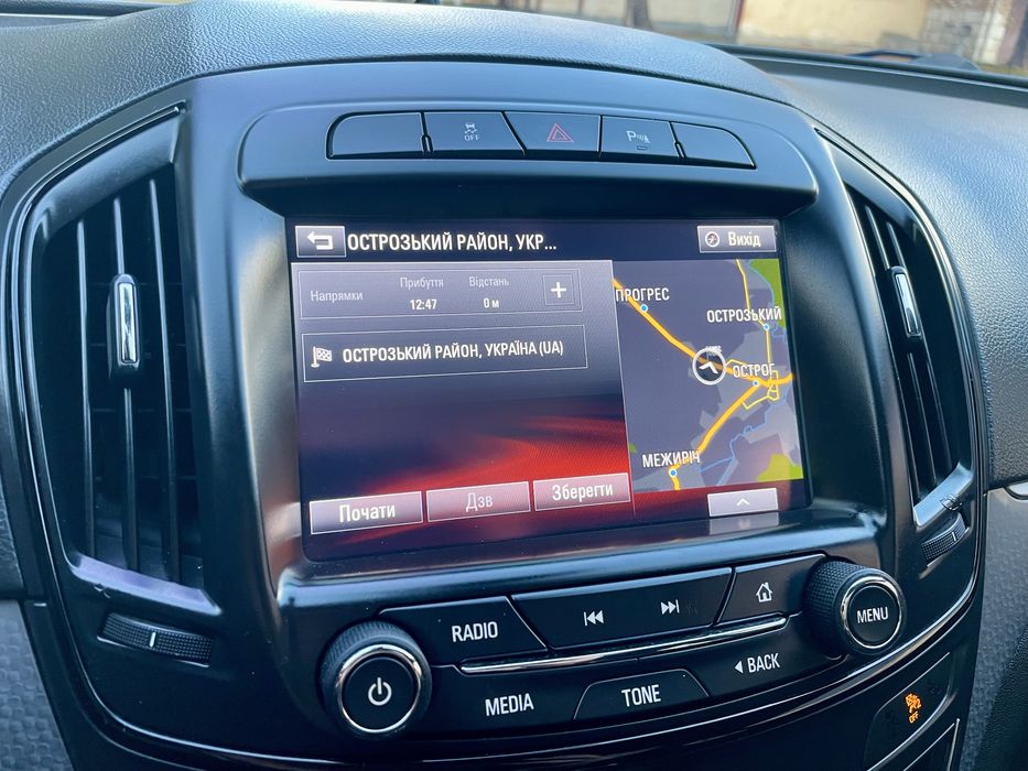 Авто опель інсігнія Opel Insignia 2015