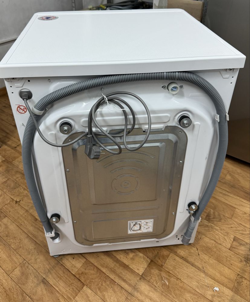 Пральна машина LG F4WR7091 Turbowash360