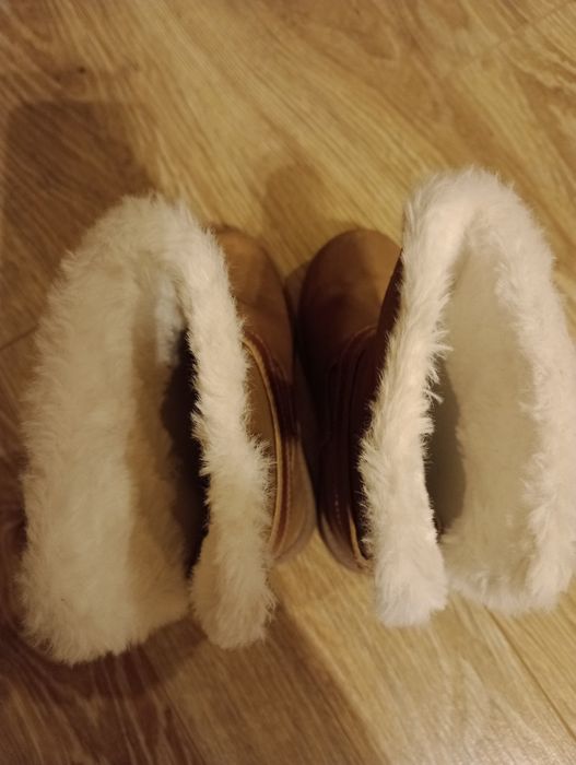 Buty zimowe dziewczęce rozm. 25