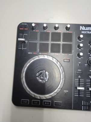 konsola DJ NUMARK mixtrack pro 2