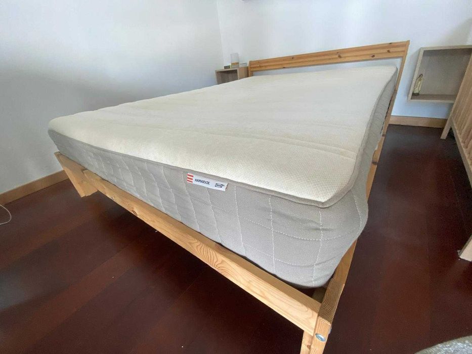 colchão casal Ikea HAMARVIK