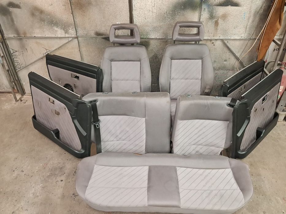 Fotele kanapa wnętrze tapicerka boczki Quattro Audi 100 C3 c 3 Avant