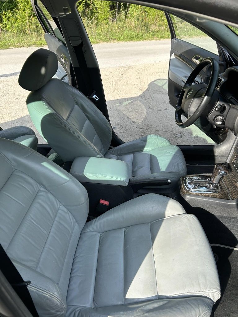 Skoda SuperB I generacji Laurin&Klement