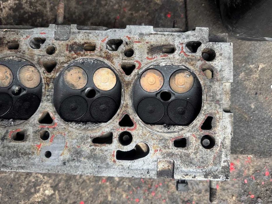 Гбц головка блока Ford Escort, Mondeo 1.8 16V 928M-6090-EJ