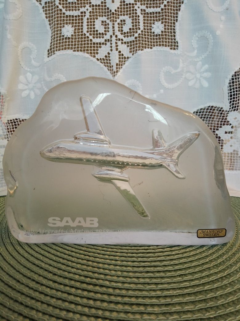 Szklany przycisk SAAB falerystyka lotnicza