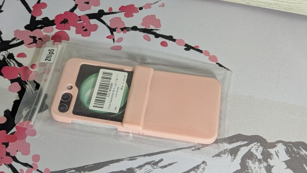 Чохол Samsung Z flip 5 рожевий  плюс скло