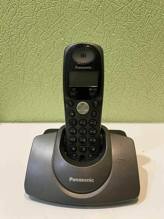 Радіотелефон Panasonic KX-TG1107UA