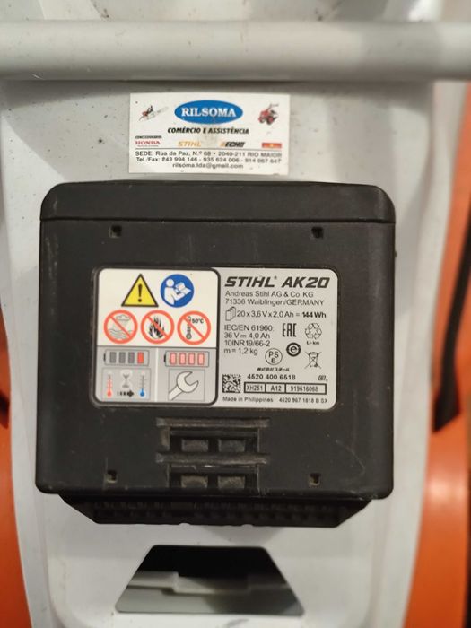 Corta Relva Sthil com Bateria e Carregador