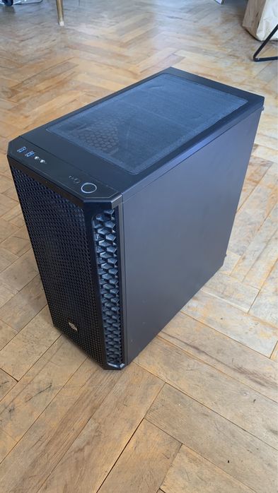 Komputer gamingowy AMD Ryzen 5 3600| 16GB DDR4| SSD 500GB i 128GB