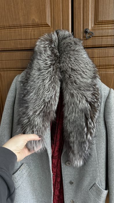 Кашемірове зимове пальто з натуральним хутром