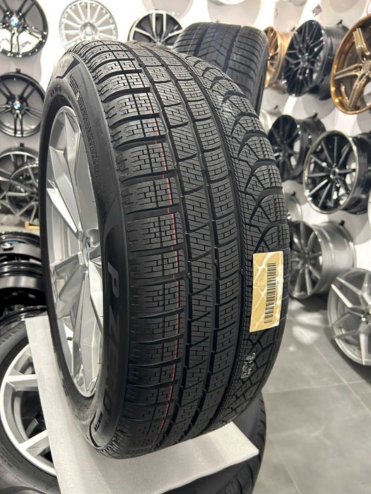 Oryginalne koła zimowe BMW 19 5x112 G01 G45 X3 G02 X4 Pirelli 245/50