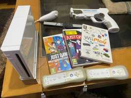 Consola Nintendo - WII + Jogos e Acessórios