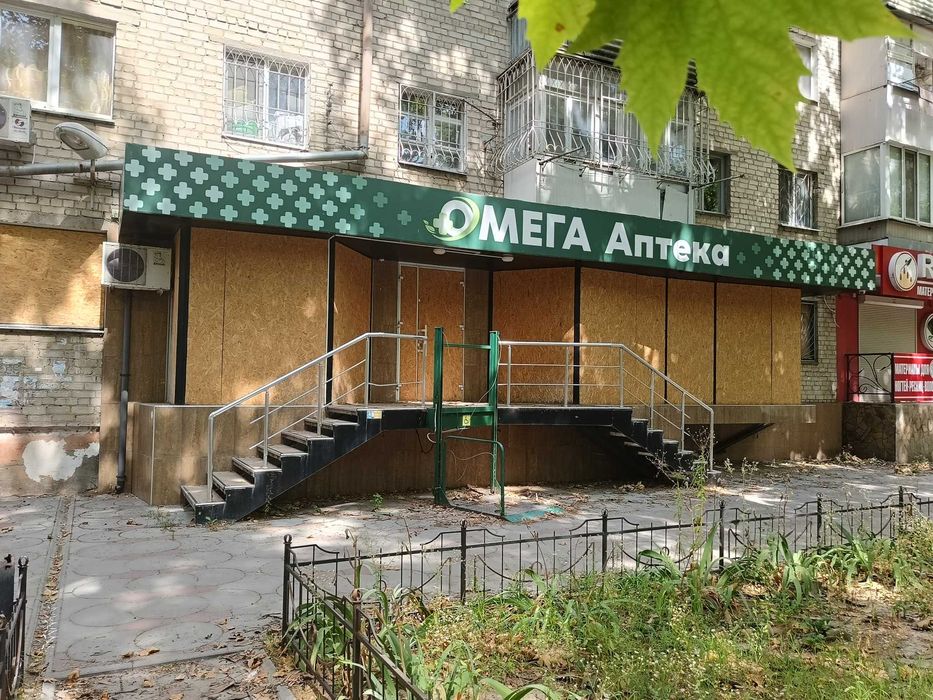 Сдам в аренду фасадное помещение по ул.Кулика/Мира 105 м.кв.