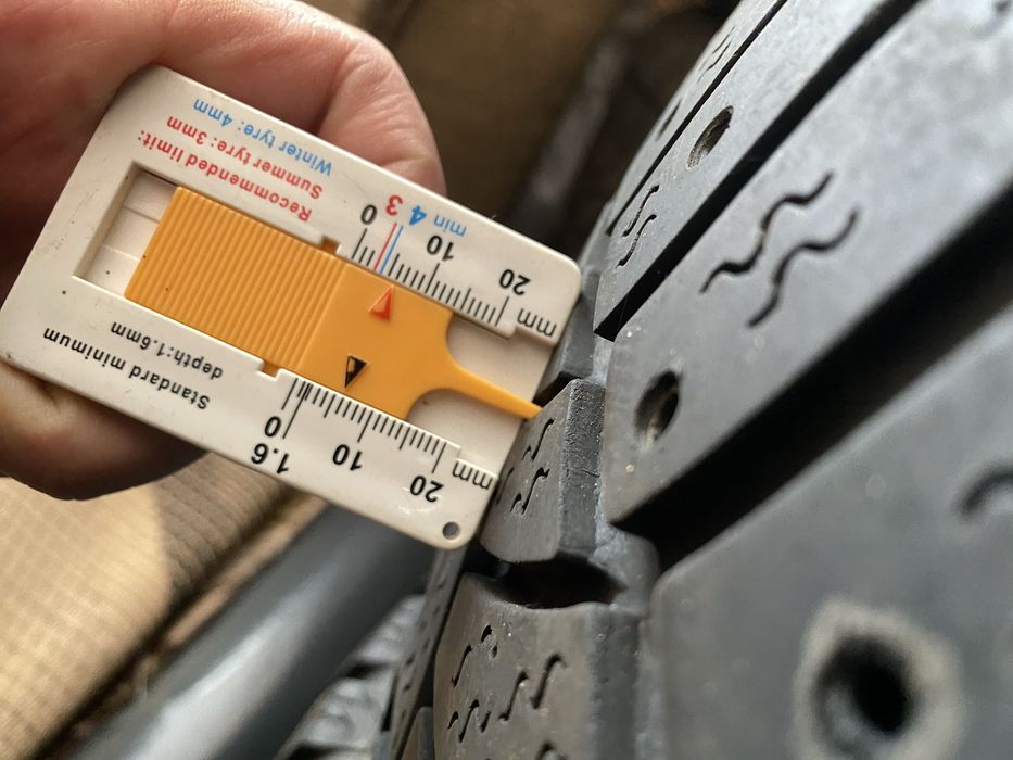 Koła zimowe Trafic III Vivaro Primastar NV300 205/65 R16C
