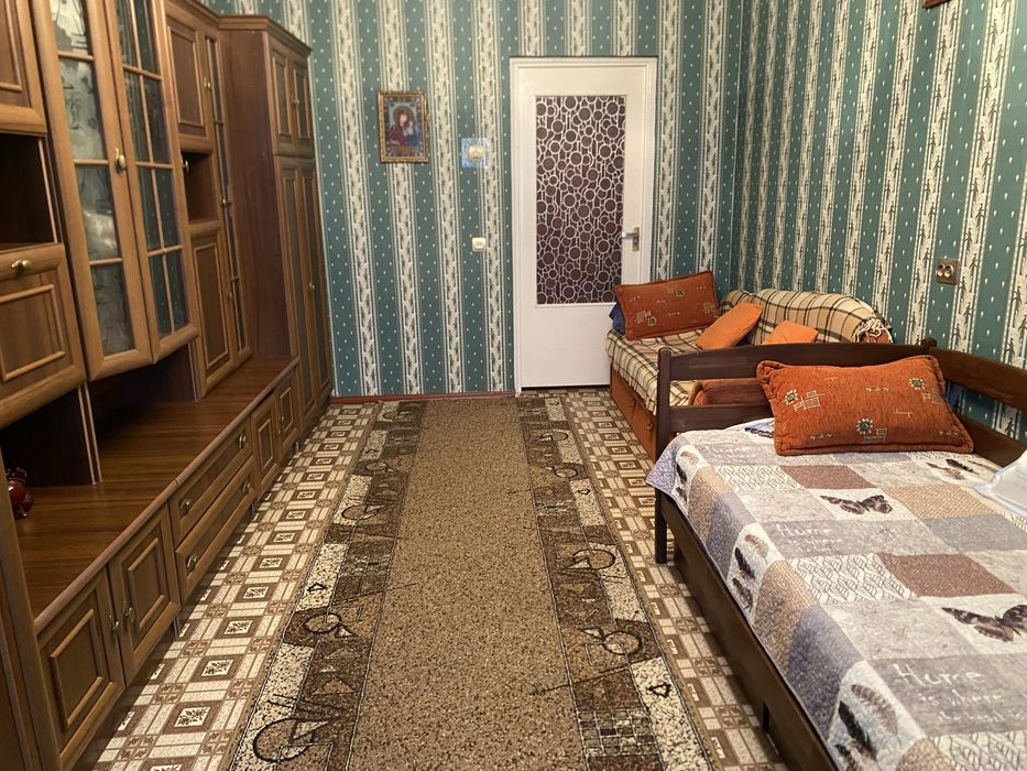 1 к Озерна вулиця Кармелюка