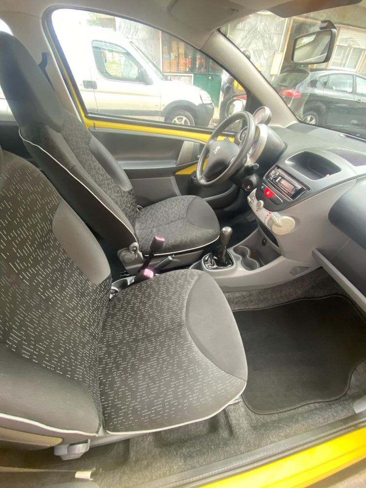 Vende -se peugeot 107