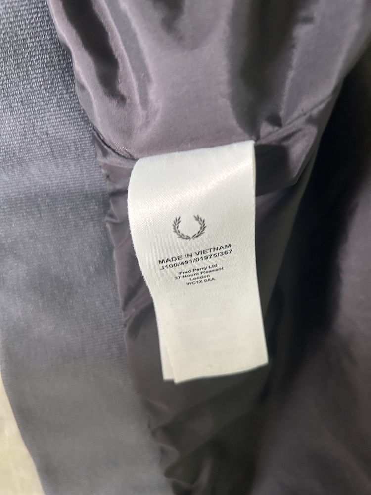 Вітровка Fred Perry